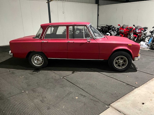 Alfa romeo giulia giulia super 1.6 oldtimer - afbeelding 6 van  26