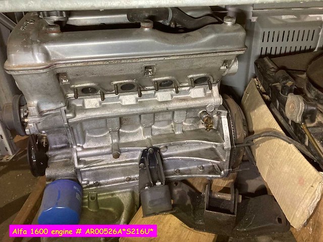 Alfa romeo giulia super 1600 engine | original italian classic engine - afbeelding 6 van  6