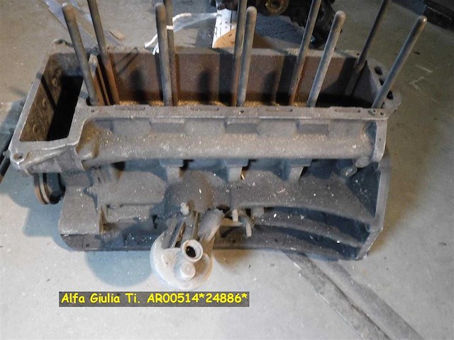 Alfa romeo giulia ti engine | original italian classic engine - afbeelding 4 van  4