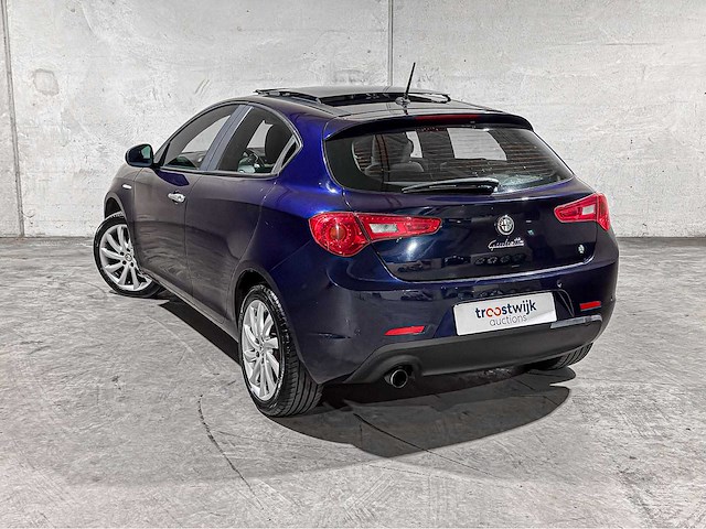 Alfa romeo giulietta 1.4 t distinctive 120pk 2010, kx-159-r - afbeelding 7 van  43