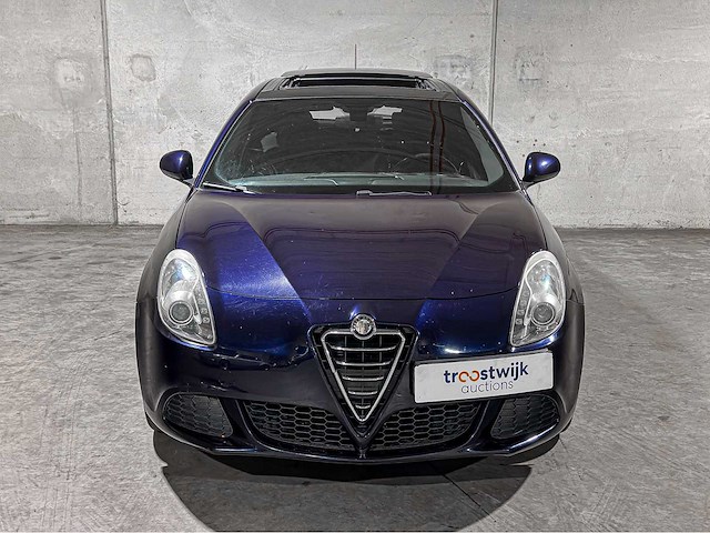 Alfa romeo giulietta 1.4 t distinctive 120pk 2010, kx-159-r - afbeelding 40 van  43