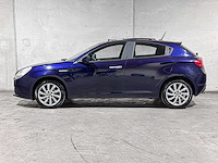 Alfa romeo giulietta 1.4 t distinctive 120pk 2010, kx-159-r - afbeelding 8 van  43