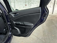 Alfa romeo giulietta 1.4 t distinctive 170pk 2012 (origineel-nl), 00-xkp-5 - afbeelding 23 van  44