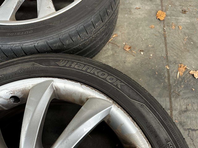 Alfa romeo giulietta 1.4 t distinctive 170pk 2012 (origineel-nl), 00-xkp-5 - afbeelding 15 van  43