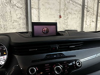 Alfa romeo giulietta 1.4 t distinctive 170pk 2012 (origineel-nl), 00-xkp-5 - afbeelding 17 van  43