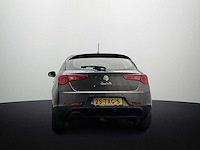 Alfa romeo giulietta 1.4 t distinctive 2012 | 25-txg-5 - afbeelding 7 van  8