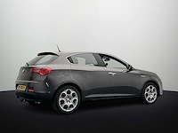 Alfa romeo giulietta 1.4 t distinctive 2012 | 25-txg-5 - afbeelding 8 van  8