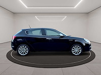 Alfa romeo giulietta 1.4 t distinctive 2012 | p-044-bh iaw - afbeelding 30 van  31
