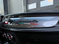 Alfa romeo giulietta 1.4 t distinctive 2012 | p-044-bh iaw - afbeelding 9 van  31