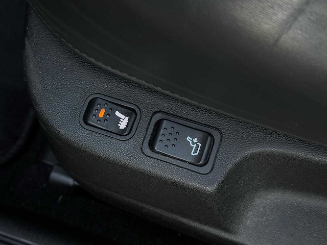 Alfa romeo giulietta 1.4 t distinctive 2012 | p-044-bh iaw - afbeelding 14 van  31