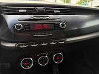 Alfa romeo giulietta 1.4 t distinctive 48-nfn-7 - afbeelding 4 van  15