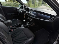 Alfa romeo giulietta 1.4 t distinctive*, 48-nfn-7 - afbeelding 13 van  15