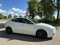 Alfa romeo giulietta 1.4 t distinctive * 82-skg-8 - afbeelding 19 van  22