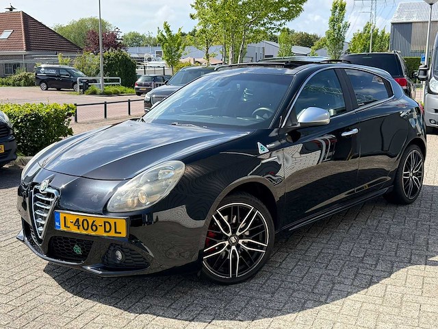 Alfa romeo giulietta 1.4 t distinctive | l-406-dl i - afbeelding 14 van  17