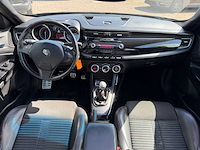 Alfa romeo giulietta 1.4 t distinctive | l-406-dl i - afbeelding 4 van  17