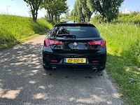 Alfa romeo giulietta 1.4 t distinctive , zf-331-d - afbeelding 17 van  21
