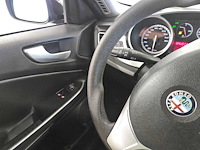 Alfa romeo giulietta 1.4 t progression , g-937-kh - afbeelding 2 van  19