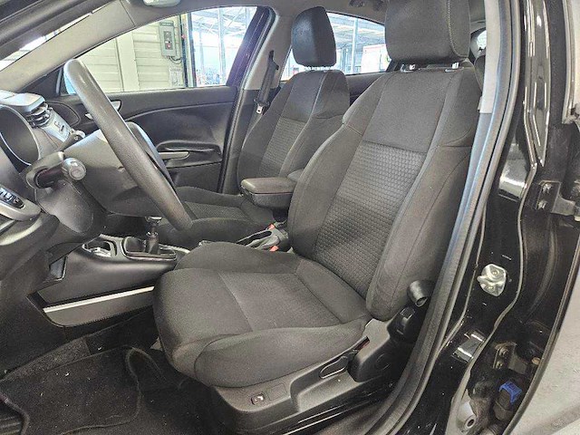 Alfa romeo giulietta 1.4 t progression , g-937-kh - afbeelding 15 van  19