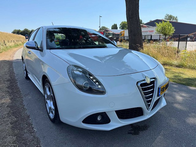 Alfa romeo giulietta 1.4 t sport distinctive 98-nnh-4 - afbeelding 14 van  16