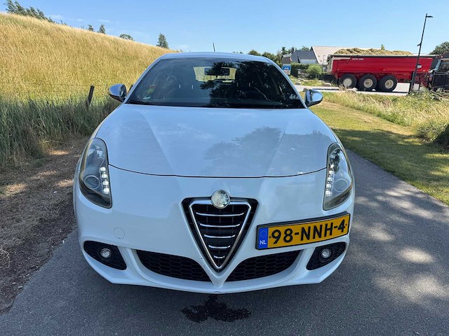 Alfa romeo giulietta 1.4 t sport distinctive 98-nnh-4 - afbeelding 15 van  16
