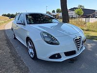 Alfa romeo giulietta 1.4 t sport distinctive 98-nnh-4 - afbeelding 25 van  28