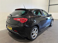Alfa romeo giulietta 1.4 t sprint - afbeelding 8 van  9