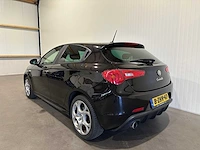 Alfa romeo giulietta 1.4 t sprint - afbeelding 13 van  18