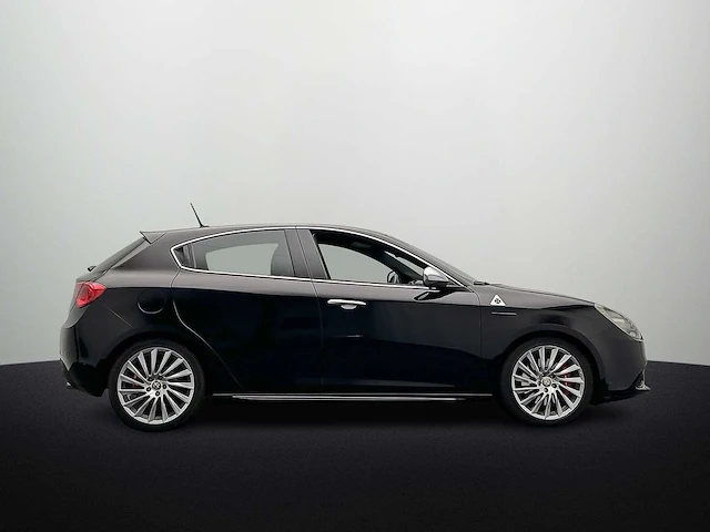 Alfa romeo giulietta 1.7 tbi quadrifoglio verde 2010 | 18-ngd-9 - afbeelding 2 van  57