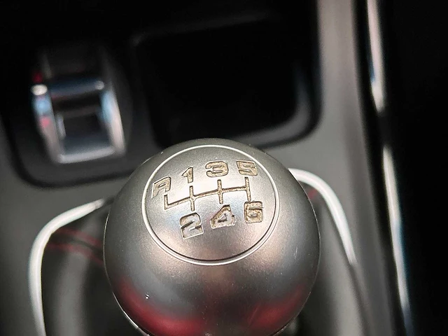 Alfa romeo giulietta 1.7 tbi quadrifoglio verde 2010 | 18-ngd-9 - afbeelding 31 van  57