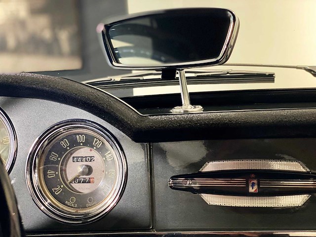 Alfa romeo giulietta spider cabriolet oldtimer - afbeelding 35 van  72