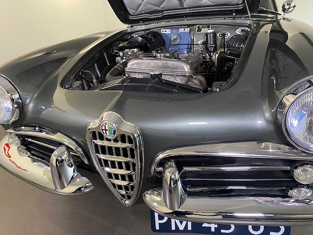 Alfa romeo giulietta spider cabriolet oldtimer - afbeelding 55 van  72