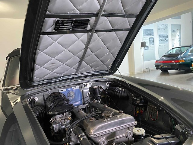 Alfa romeo giulietta spider cabriolet oldtimer - afbeelding 59 van  72