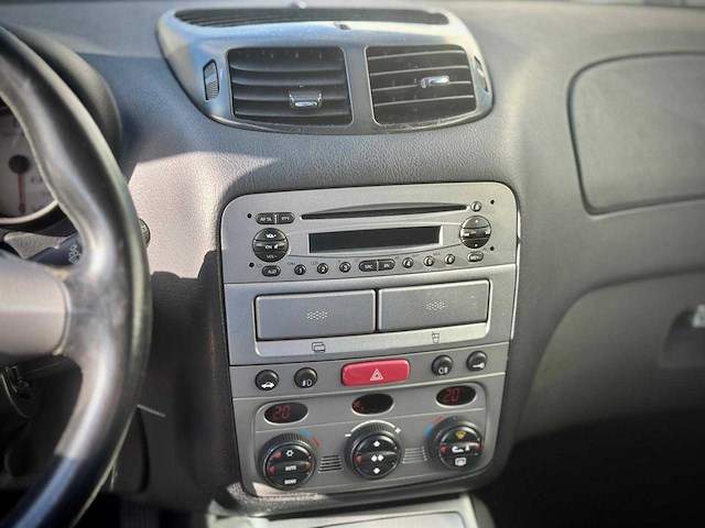 Alfa romeo gt 1.8 ts progression , 93-sl-gz - afbeelding 10 van  10