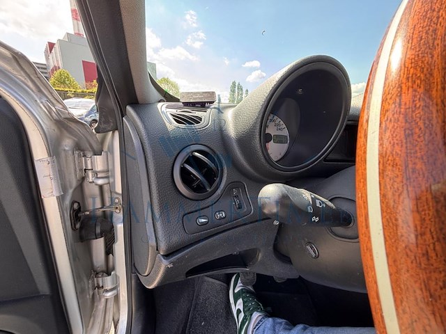 Alfa romeo gt 1.8i ts exclusiva, 2000 - afbeelding 13 van  47