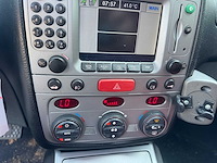 Alfa romeo gt 2.0 jts dist. selesp 48-rj-kl - afbeelding 11 van  20