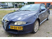 Alfa romeo gt 2.0 jts distinctive selespeed, 09-sh-nr - afbeelding 1 van  11