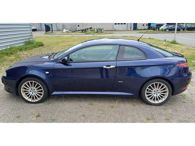 Alfa romeo gt 2.0 jts distinctive selespeed, 09-sh-nr - afbeelding 10 van  11