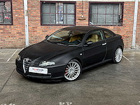 Alfa romeo gt 3.2 v6 240pk 2004 -youngtimer- - afbeelding 3 van  37