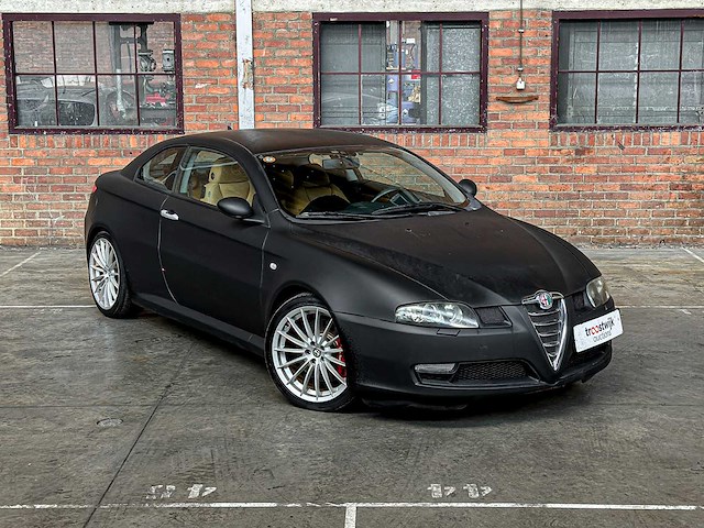 Alfa romeo gt 3.2 v6 240pk 2004 -youngtimer- - afbeelding 7 van  37