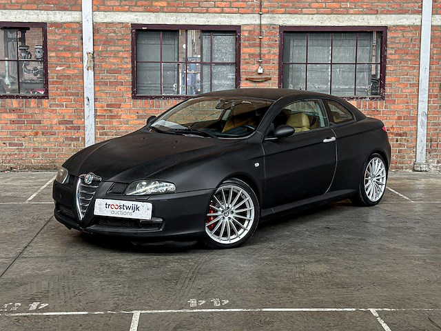 Alfa romeo gt 3.2 v6 240pk 2004 -youngtimer- - afbeelding 12 van  37