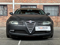 Alfa romeo gt 3.2 v6 240pk 2004 -youngtimer- - afbeelding 26 van  31