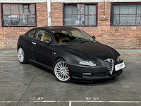 Alfa romeo gt 3.2 v6 240pk 2004 -youngtimer- - afbeelding 29 van  31