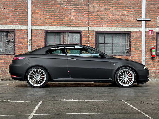 Alfa romeo gt 3.2 v6 240pk 2004 -youngtimer- - afbeelding 30 van  31