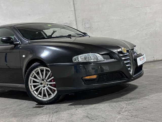 Alfa romeo gt 3.2 v6 distinctive 239pk 2004 youngtimer - afbeelding 8 van  54