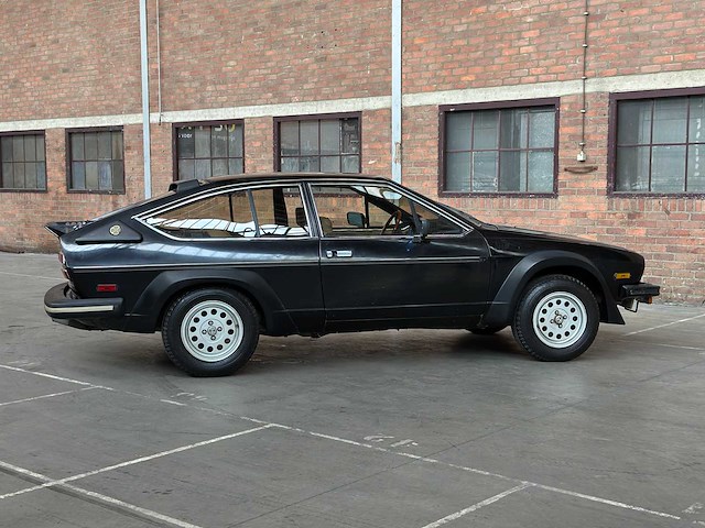 Alfa romeo gtv 2.0 1979 - afbeelding 5 van  24