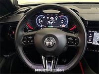 Alfa romeo junior turbo hybrid ibrida speciale 1.2 156pk 2025 (origineel-nl), hlg-47-f - afbeelding 5 van  31