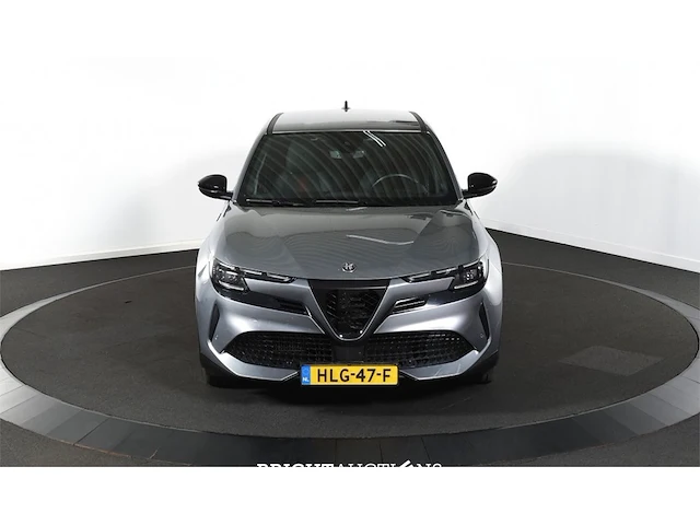 Alfa romeo junior turbo hybrid ibrida speciale 1.2 156pk 2025 (origineel-nl), hlg-47-f - afbeelding 23 van  31