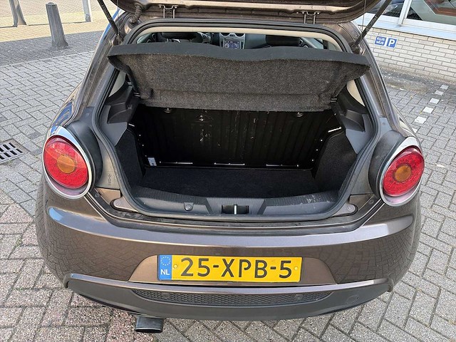Alfa romeo mito 1.3 jtdm eco distinctive 2012 | 25-xpb-5 i - afbeelding 32 van  33
