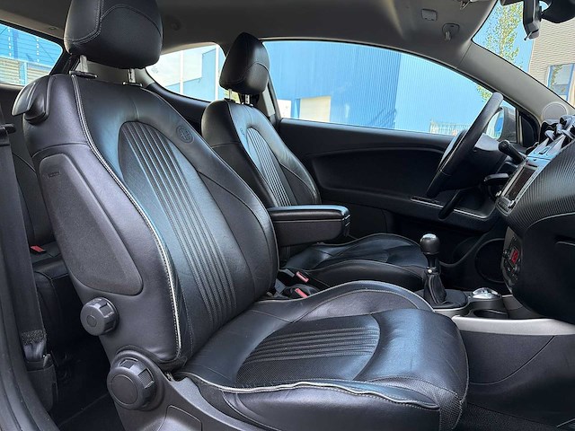 Alfa romeo mito 1.3 jtdm eco distinctive 2012 | 25-xpb-5 i - afbeelding 27 van  33