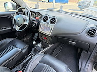 Alfa romeo mito 1.3 jtdm eco distinctive 2012 | 25-xpb-5 i - afbeelding 18 van  33